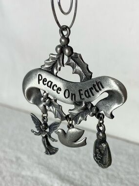 Vintage 90s Camco Pewter Peace On Earth Christmas Ornament W 3 Dangling Charms